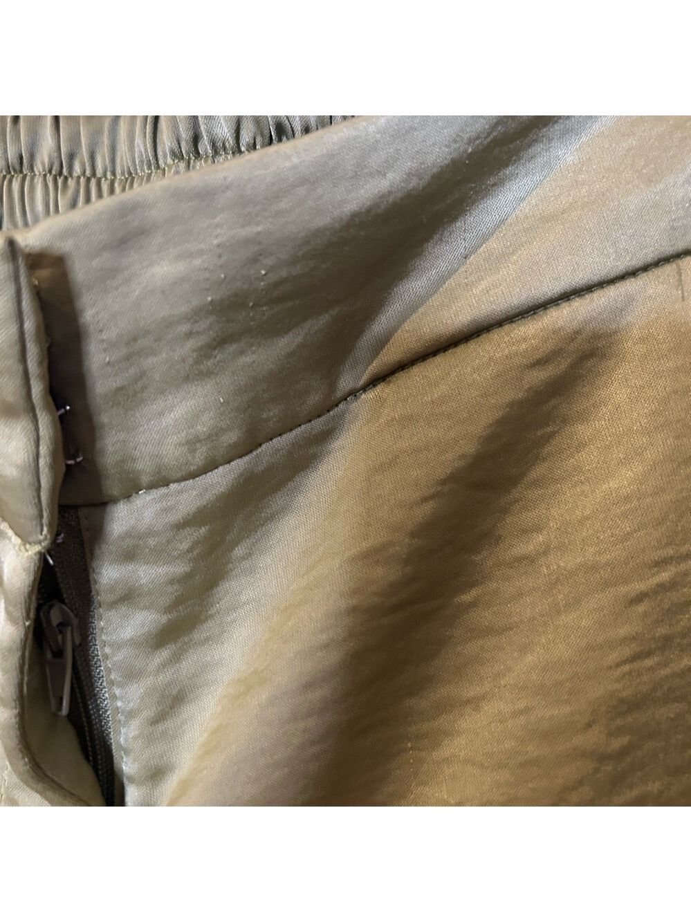 House of Harlow 1960 Olive Satin Wide-Leg Pants | Size Small - Picture 6 of 7